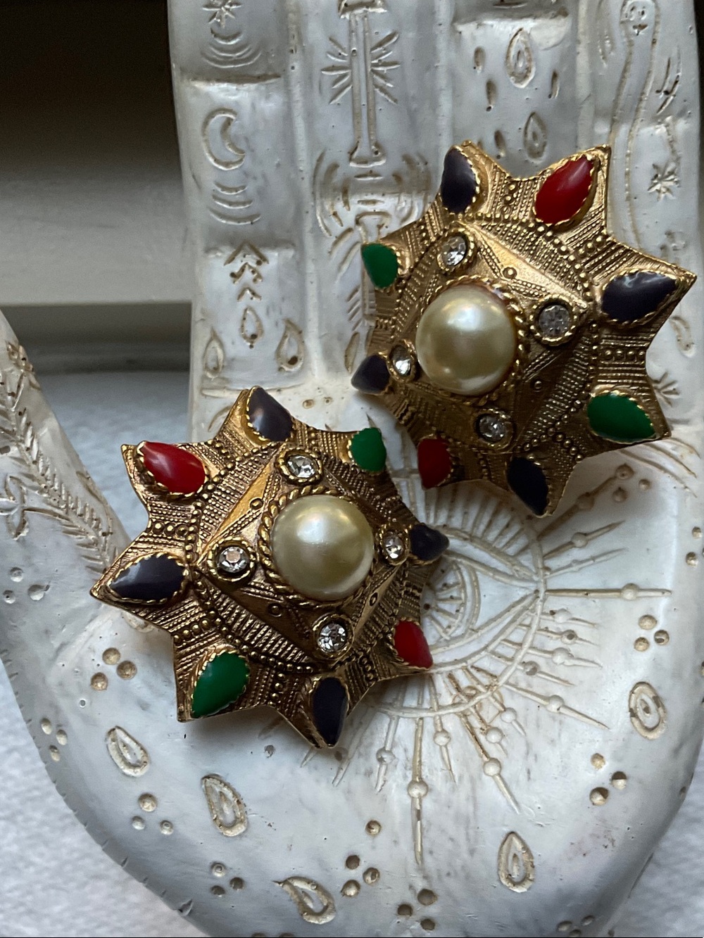 🟥Vintage 80s/90s Etruscan Byzantine Sunburst/Star Statement Clip-On Earrings